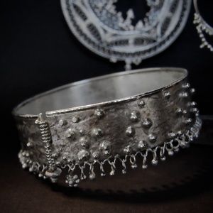 Anat perez Jewelry - Starling silver bracelet.Unique and stunning. Anat perez Jewelry - Starling silver bracelet.Unique and stunning.